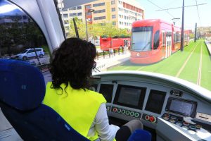 Conductora de la línea 10 de Metrovalencia