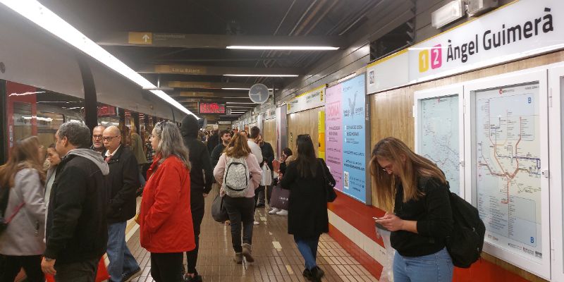 Metrovalencia Àngel Guimerà